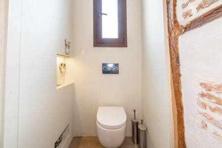 Appartamento Peaceful Y Beautiful Apt In La Latina Madrid Esterno foto